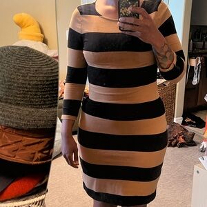 Striped knee-length bodycon dress